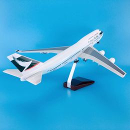 Material 1:150 47cm With Wheels Aeroplane Aircrafts Boeing B747-400 Cathay Pacific Plane Model