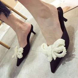 Pearl Sandals Women 2024 703 Slippers Lady Bow Pointed Toe Silk Beading Bowtie Mules Shoes Woman Outdoor Slides 408 tie