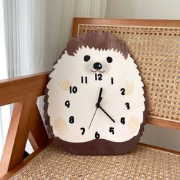 Cartoon Hedgehog Creative Decoration Hanging Wall Clock Living Room Bedroom Cute Silent 240514
