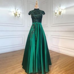 Party Dresses Serene Hill Satin Green A-Line Beaded Evening Gowns 2024 Dubai High Collar Cap Sleeves Formal Dress Design LA70761