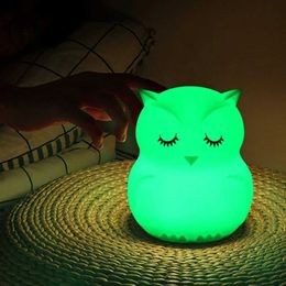 Lamps Shades Touch sensor RGB LED owl night lamp table lamp battery powered bedroom silicone bird night lamp childrens gift Y240520OITT