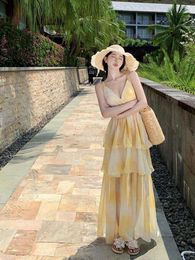 Summer New Yellow Tie Dye V-neck Cake Fairy Long Dresses Women High Waist Spaghetti Strap Sleeveless Party Evening Dress Ladies