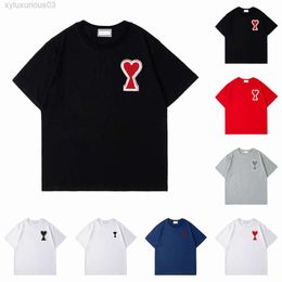 Tshirt Amis Mens Womens Designers t Shirts Paris Shirt Hip Hop Fashion Printing Short Sleeve High Quality Man Polo Chothes Play Tees Red Heart 3520