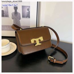 Light Luxury Texture Women's Bag 2024 New Fashion Trend High-end Small Gold Chain Single Shoulder Crossbody Bag SJB3