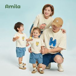 Amila Childrens Cothing Family Hort-sleeved T-shirt Parent-child Wear Summer Childrens Outing Season Cotton Tops 240520