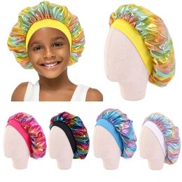 ファッション調整可能な子供帽子新しいサテンシルキーベビーナイトスリープキャップレーザーカラー2-8歳の子供用のビッグボンネット巻き毛l2405
