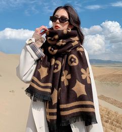 Scarves Winter Warm Scarf For Women Floral Pattern Shawl Wrap Soft Large Cashmere Blanket Designer Foulard Bandana Female Luxury S2995580