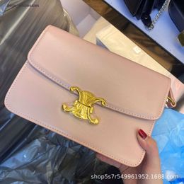 Design Bags Factory Shop Direct Mail Triumphal Arch Tofu Bag Flip Latch Cow Leather Crossbody One Shoulder Toothpick Pattern Light Luxury High-end QualityQKP6