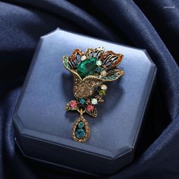 Brooches Luxury Exquisite Women Girls Rhinestone Bouquet Brooch Accessories Classic Buckle For Sweater Coat Suit Corsage Pin Badges Gift