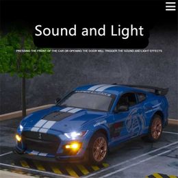 Diecast Model Cars 1 24 Ford Mustang Shelby GT500 Alloy Racing Car Model Diecast Toy Vehicles Metal Car Model Simulation Collection Toy Gift Y240520CG4P