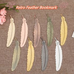DIY Metal Creative Feather Bookmarks Ancient Style Document Book Mark Label Golden Silver Rose Gold Bookmark Office School Supplies T9I002648