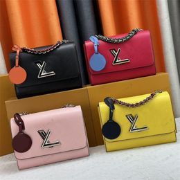 NEW High quality designer Fashion Cross Body bag Simple Chains Small Twist Bag Genuine Leather messenger Bag For Women Real Leather Lady Shoulder Square Bag