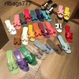 Home Slipper Classics Woman Oran Shoes High Quality Leather Flat Sandals Fashion Slides Slide Rubber Ladies Beach Women Slippers