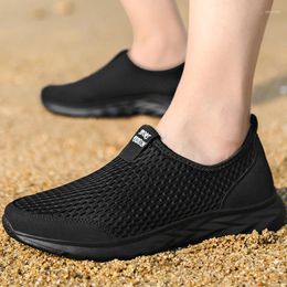 Casual Shoes Men Running Summer Soft Loafers Lazy Lightweight Mesh Couple Outdoor Sports Sneakers 2024