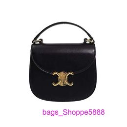 Shops Sell Off-the-shelf Bags Small Dign Womens Bag Triumph Gate Saddle Spring/summer 2024 New Crossbody One Shoulder Temperament Women PH8H