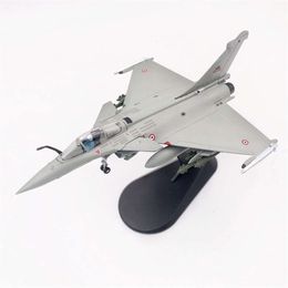 Scale 1/100 Fighter Model France Dassault Rafale C Military Aircraft Replica Aviation World War Plane Miniature Toy for Boy