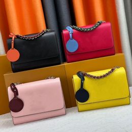 Classic Tote Bags Fashion Water Ripple Handbag Designer Genuine Leather Shoulder Bag Crossbodys Handbags Pochette Belt Buckle Chain Purse