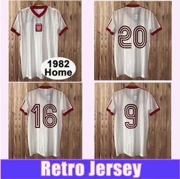 1982 Retro Mens BONIEK Soccer Jerseys Home Football Shirts National Team Short Sleeve Uniforms
