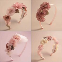 Hair Accessories Fashionable ladies childrens princesses handmade floral girl headbands cute pearl feathers wedding crowns princess dances headwear d240520