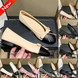 Women flat designer slippers beige black ivory quilted leather slides pink fabric casual sandals Stitching Interlocking Ballerinas Lambskin Ballet channel shoes