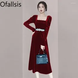 Party Dresses Ofallsis Red Square Neck Velvet Evening Dress 2024 Autumn Elegant High End Slimming Mid Length Golden Female