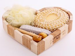 Promotional wood heartshaped Gift box 6pcs bath accessory Sisal sponge comb Wooden Massage Brush spaBath Gift lxj0477426216