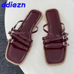 Slippers Big Size Footwear Wine Red Women Flats Slides Shoes 2024 Beach Luxury Female Fashion Metal Buckle Ladies