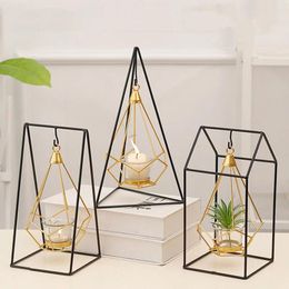 Candle Holders Geometric Creative Metal Holder Iron Candlestick Hanging Ornaments Plants Tray Room Wedding Decorations Gold Stand