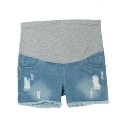 Hem and Comfort Stretch Fabric Pants Stylish Maternity Denim Shorts with Frayed L2405