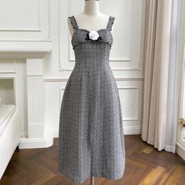 Work Dresses 2024 Spring Autumn Elegant Women's High Quality Designer Flower Tweed Dress Plaid V-neck Coat B616