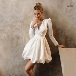 Flecken Brautkleider gegen Nacken elegante Langarmbrautkleid Side Split sexy Schnürkleid