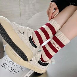 Women Socks Warm Comfortable Breathable Fashion Ladies Selling Contrast Durable Soft Japanese Stripes Red