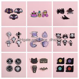 Pins Brooches 3-6Pcs/Set Black Punk Style Enamel Mothmen Magic Jesus Ghost Skl Animal Lapel Badge Halloween Jewellery Gifts Drop Deliv Otm85