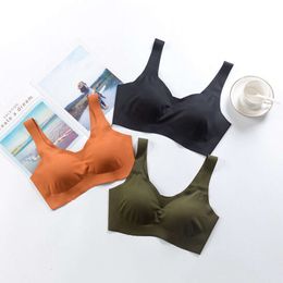 Women Ice Silk Seamless Bra Removable Chest Pad Lifting Bralette Underwear No Steel Ring Breathable Push Up Yoga Vest Bras 59c6f7