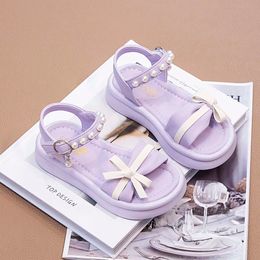 Girls Beading Princess Sweet Fashion 2024 Summer Brand New Soft Children Beach Shoes Kids Flat Sandals Bow-knot Pendant