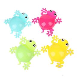 Toothbrush Holders Cute Lovely Cartoon Gecko Model Tootaste Holder Bathroom Sets Suction Hooks Tooth Brush Container Drop Delivery Hom Dhrdh