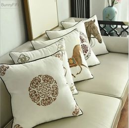 China Art Horse Embroidery Cushion Cover Home Decoration Cotton Canvas Geometric Pillow 45x45cm Sofa PillowCase 240521