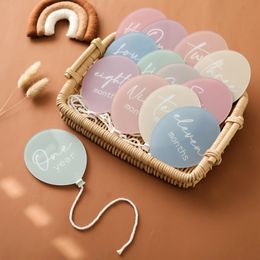 13pcs Baby Acrylic Milestone Cards Balloon Number Monthly Memorial Pography Accessories For 0-12 Months born Birth Gift 240520