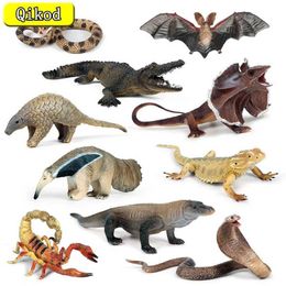 Novelty Games Simulation Wild Animal Lizard Chameleon Scorpion Centipede Model Decorations PVC Animal Action Figures Childrens Cognition Gifts Y240521