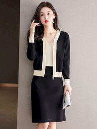 Work Dresses Women's Loose V-Neck Zipper Cardigan Coat A-line Half Skirt Fashion Casual Two Piece Set 2024 Autumn Temperament Womens Wear