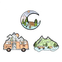 Travel Car Mountain Enamel Brooches Pin for Women Fashion Dress Coat Shirt Demin Metal Funny Brooch Pins Badges Gift 2021 New Design Various brooches