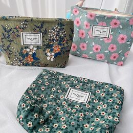 Storage Bags Retro Corduroy Make Up Organizer Clutch Bag Flower Print Cosmetic Wash Women Travel Pouch Beauty Cases