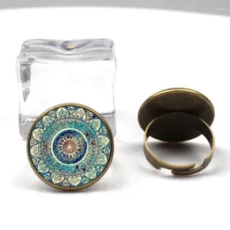 Cluster Rings 2024 Charm Mandala Art Picture Ring Henna Crystal Yoga Om Symbol Zen Buddhism Glass Women Jewellery Gift Party Souvenir