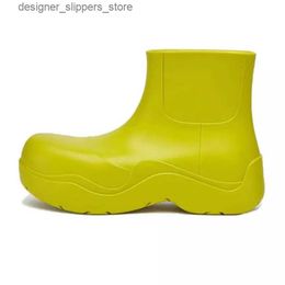 Stivali Designer Puddle Stride Ankle Women Waterproof Shoes Platform PVC Boot Bootie di gomma Luxuria Altezza Aumenta Rain Men Womens Q240521