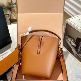 10A Fashion Shiny NEW Shoulder Designer 2024 Leather Handbags240513 Bags Quality Bag Women Bags Crossbody Tote High Bag Luxurys Bucket Vdxt