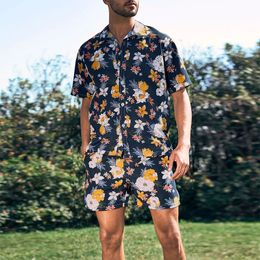 Vintage Florals Printed Two Piece Sets Men Summer Beach Casual Short Sleeve Shirts And Shorts Mens Suits Fashion Loose Outfits 240513