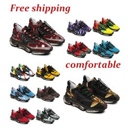 2024 Designer Free shipping Customised Sports Shoes Runners Tennis players Commuters Suitable Breathable Lightweight Fashion Stylish Sneakers Triple Black Pink
