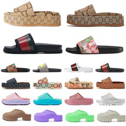 summers Designer Sandals Slippers Summer Men Women Shoes Shaped Flora Slides Moulded in black Tonal rubber sole featuring embossed at outer clogs side sizes 35-45