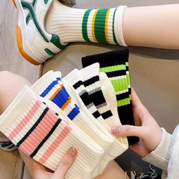 OC-Vinda P6001 Medium Length Athletic Women's Seasonal Thin Cotton Socks Sports Coloured Fashionable Horizontal Stripes Young Students on Campus