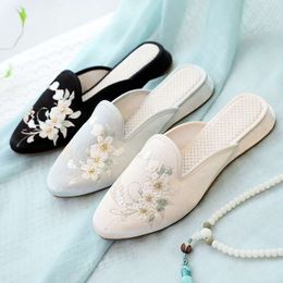 Designer Sandals Slippers Mercerized Satin Embroidered Shoes in Spring and Summer of 2024 New Womens Cloth New!